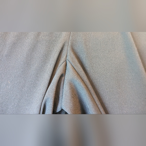 EUC bar III black white/red stripes on sides silver tone buttons open to knee - Picture 9 of 12